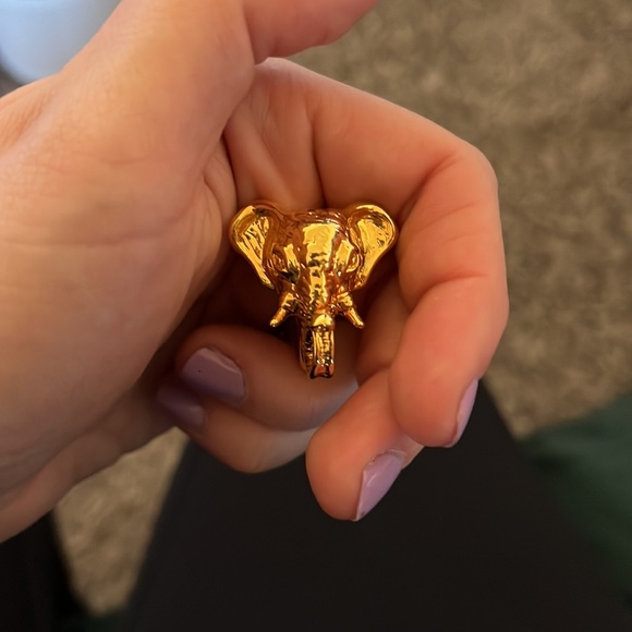 Tory Burch Jewelry - Tory Burch elephant ring